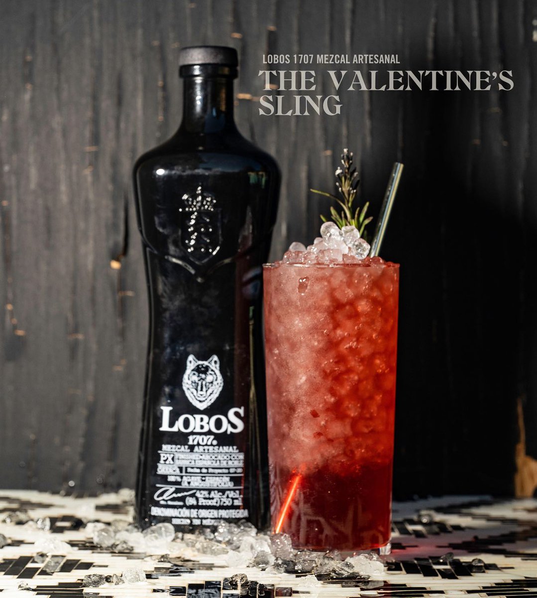 Lobos1707's tweet photo. Celebrate Love Day the Lobos Way ๐ค๐บ Cheers! ๐น
#AllForThePack #BuildABiggerTable https://t.co/IGCvAtdNbG
