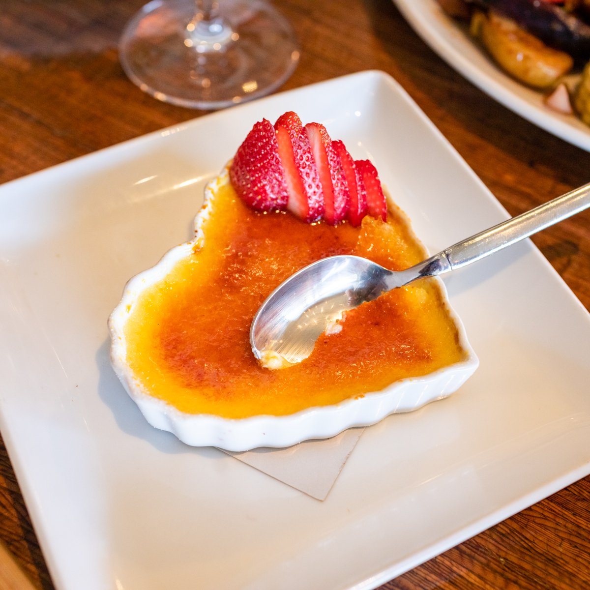 GracesTableNapa's tweet image. Romantic and delicious. Our classic creme brulee is the perfect Valentine’s Day treat for your sweetie. ❤️ #TheEatGuide #NapaDiningTable #MichelinBibGourmand #GloballyInspiredCuisine