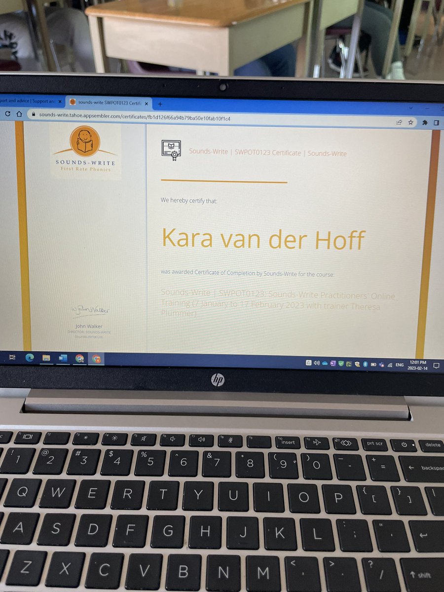 Kara van der Hoff tweet media