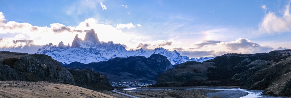 El Chaltén 🏔️😊
🇦🇷 Santa Cruz - Argentina 
📷 FujiFilm XSeries
#fujifilm_xseries #Patagonia #TurismoArgentina #argentinaenimagenes #photography