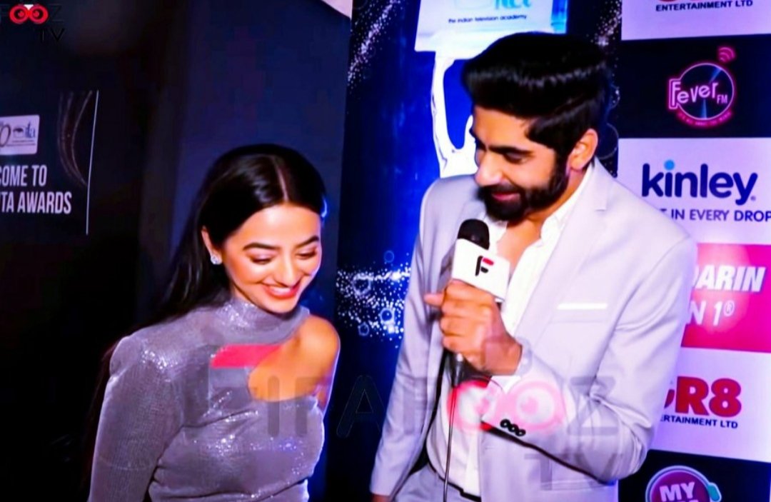 Aimeeee7214's tweet photo. Undhiyo h ya phir Handwo h 😭😂

RraHelians Adore RraHel
RRAHELIANS VALENTINE RRAHEL https://t.co/GXondb0rVI