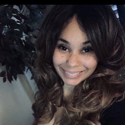 AshliAlex11's tweet photo. #NewProfilePic https://t.co/2fDUHZ4uXk