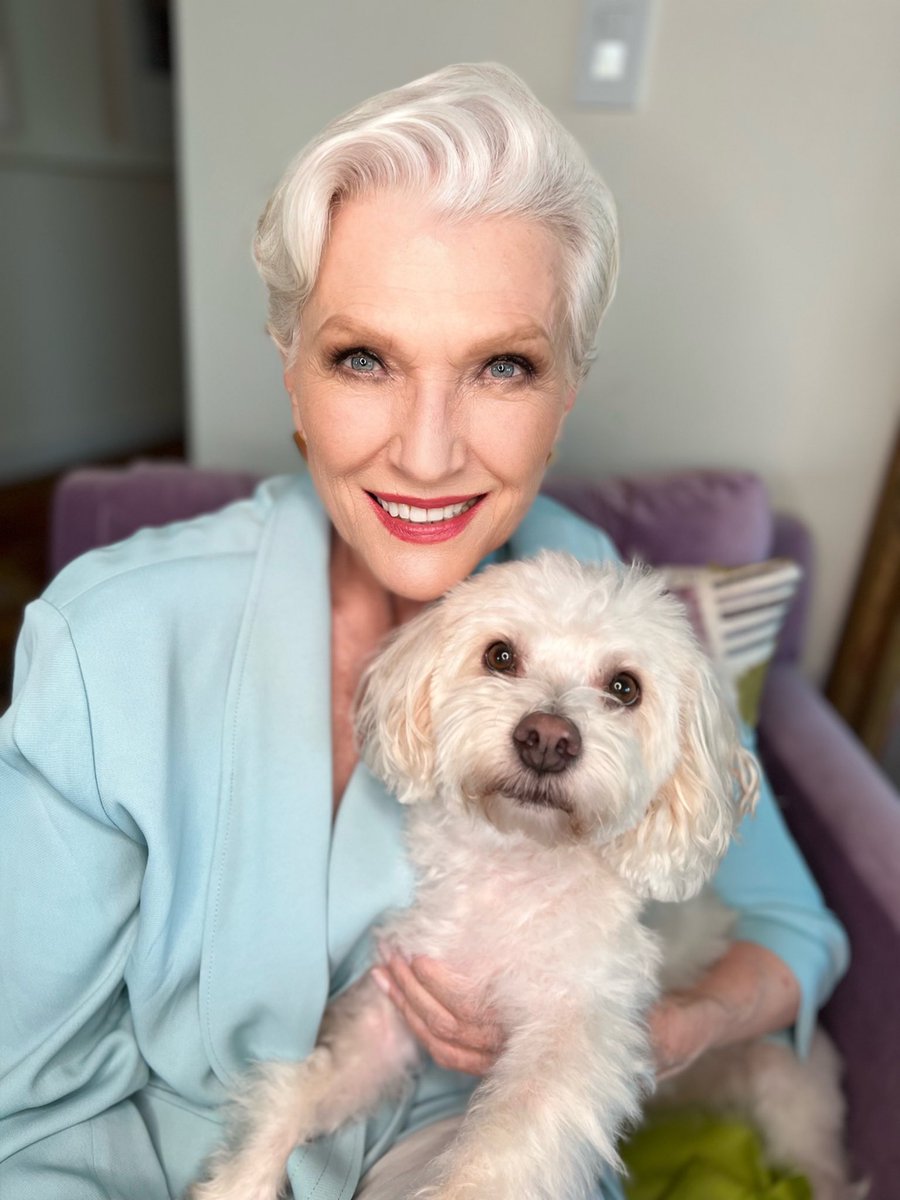 Happy Valentine’s Day! ❤️❤️❤️
And, as I wrote in my book, if you don’t have a special someone, get a dog🥰🐶
#AWomanMakesAPlan 📖
#ItsGreatToBe74 💪💃