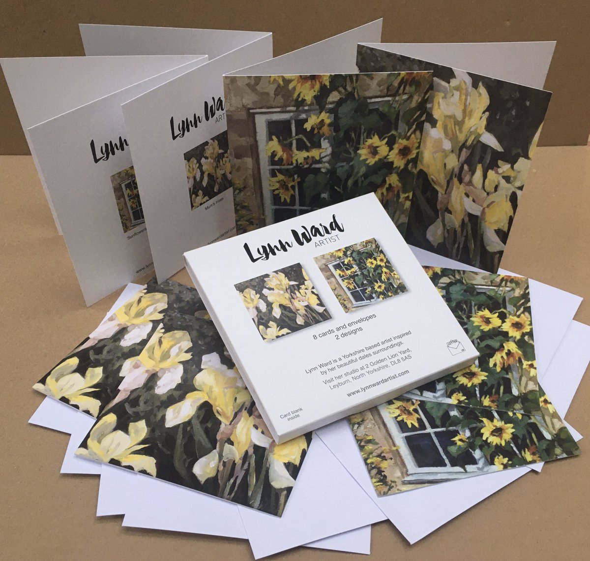 lynnwardartwork's tweet photo. NEW product now available direct from me or my website. Boxed cards, 2 designs with envelopes, great value at £7.50 presented in a lovely box #cards #greetingscards #notecards #sendacard

https://t.co/5U4AaW3WSk https://t.co/bhtPwilq5t