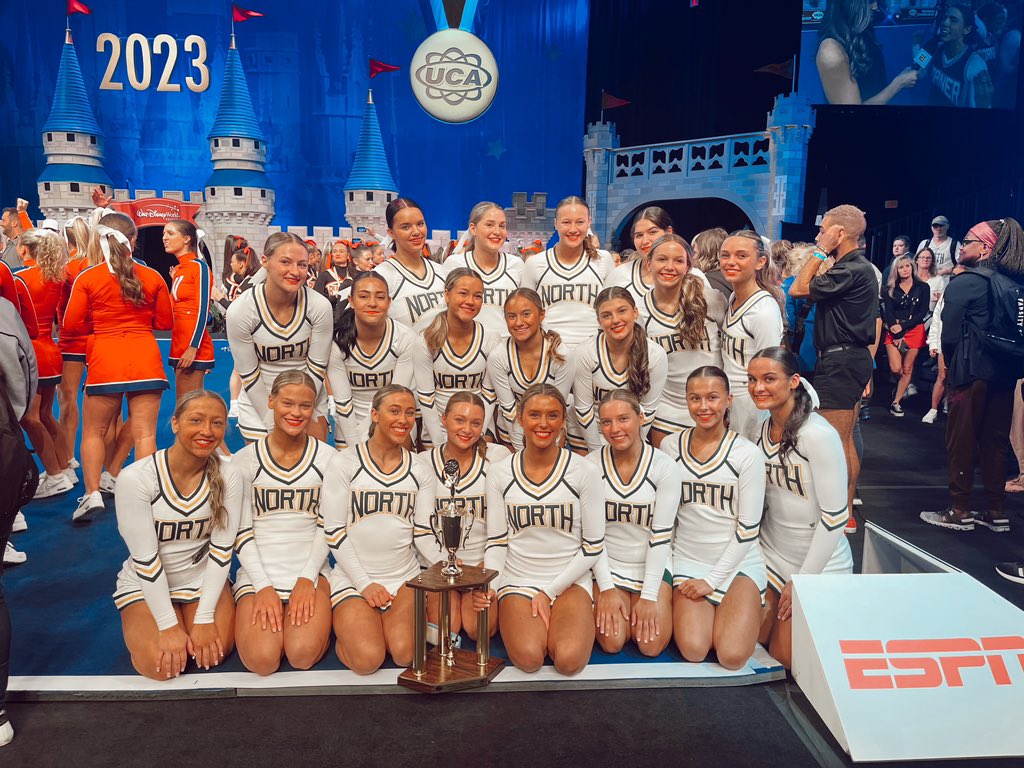 North Hunterdon Cheerleading tweet media