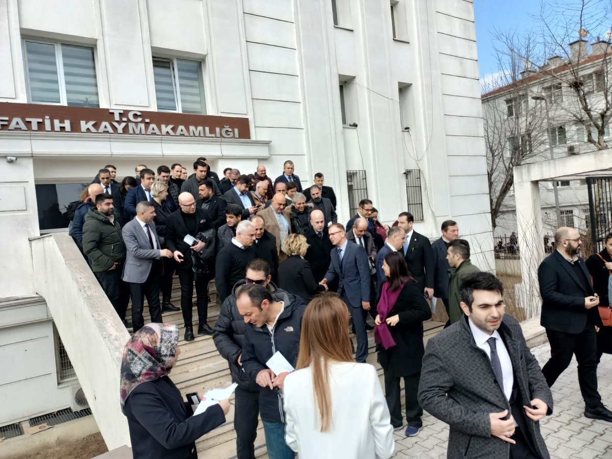 tcistanbulfatih's tweet photo. İlçemizde bulunan otel sahiplerimiz depremzede vatandaşlarımıza yardım için iyilikte yarıştılar...

Desteklerinden dolayı teşekkür ediyoruz. Hepsinden Allah Razı Olsun. https://t.co/eJc8vQ2Z7d
