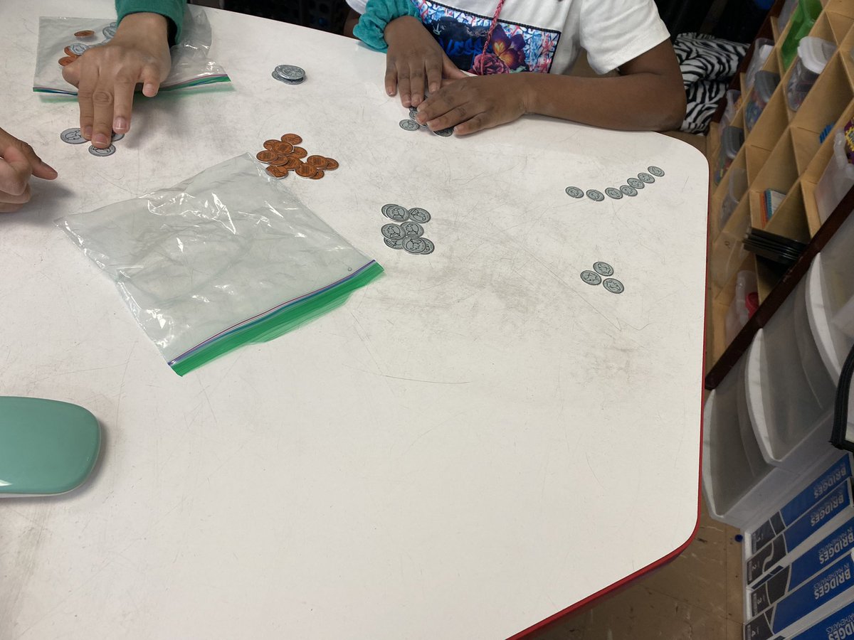 MsMiller_grade2's tweet photo. In Math today students shopped at Ms. Miller’s Valentine’s Day Store!They practiced purchasing items using coins! #HappyValentines https://t.co/VO3enhPPVf