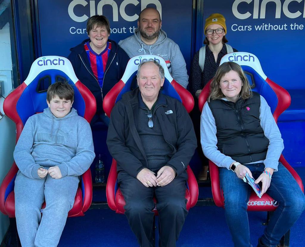 DMentesh's tweet image. @CPFC great tour today - thanks to Jane and Thomas for making it so enjoyable and interesting. They say you learn something every day - who knew we were champions of Iran??? 🦅🔴🔵#everyfanshouldvisit #cpfc #eagles