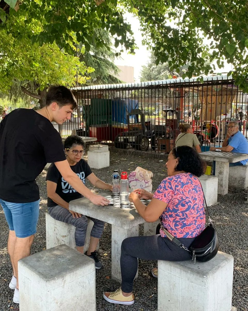 Patolromeo's tweet photo. En el #diadelosenamorados #amalibre !
En el #DíaDeLosEnamorados los jóvenes de la @ccari3f estuvimos charlando y concientizando a los vecinos de #Caseros sobre el uso de preservativo, un acto de amor responsable.
CUIDATE Y CUIDÁ A QUIEN TE AMA 🫶 https://t.co/7MjlOBiUeT