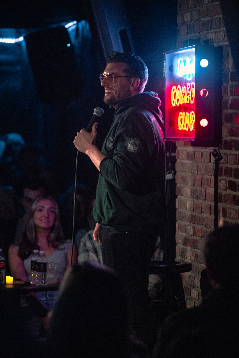 Happy Valentine’s Day Babes! Celebrate by downloading Chris Distefano’s <a href="/chrisdcomedy/">Chris Distefano</a> new <a href="/PinchRecords/">Pinch Records Official</a> comedy album “Chrissy New York Comedy Club”

music.apple.com/us/album/chris……
 
#comedy #valentinesday #album #recordlabel #valentines #chrisdistefano