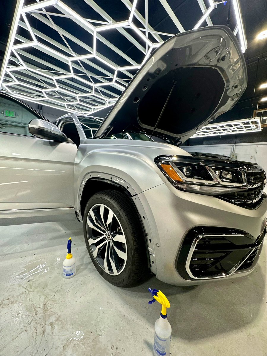 andie_the_lab's tweet photo. Doing something awesome and crazy with @VW 🥰 - no this is not a 24 - purposefully got last run of 23, and yes, @Fitmentind I need matte dark wheels #cameracar https://t.co/3IT9poSr3c