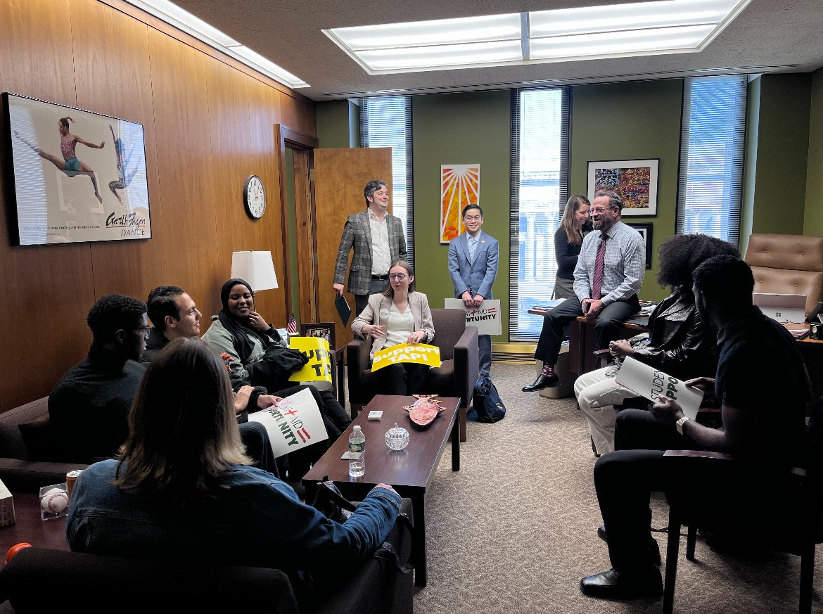 HarryBBronson's tweet photo. Met with RIT students to discuss the importance of TAP &amp; HEOP. These programs create opportunities for so many who could not otherwise attend college. 
#StandUp4StudentAid #EnsuringStudentSuccess https://t.co/lSYqiyPrlZ