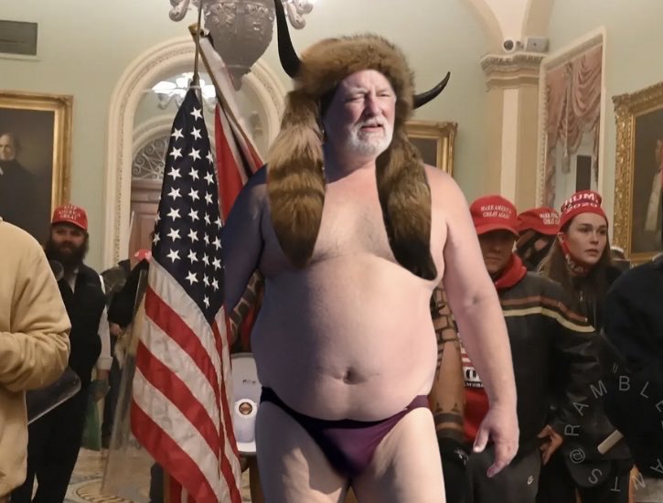 SnowflakeSlayr1's tweet photo. @robreiner You’re confused again lmfao 🤣 https://t.co/7ApZr0Atwj