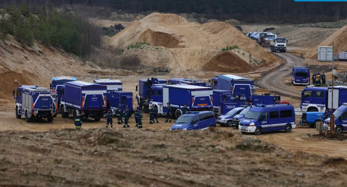 Yo <a href="/THWLeitung/">Bundesanstalt THW</a>, was für eine Art "Katastrophenschutz" im #heibo soll das werden?