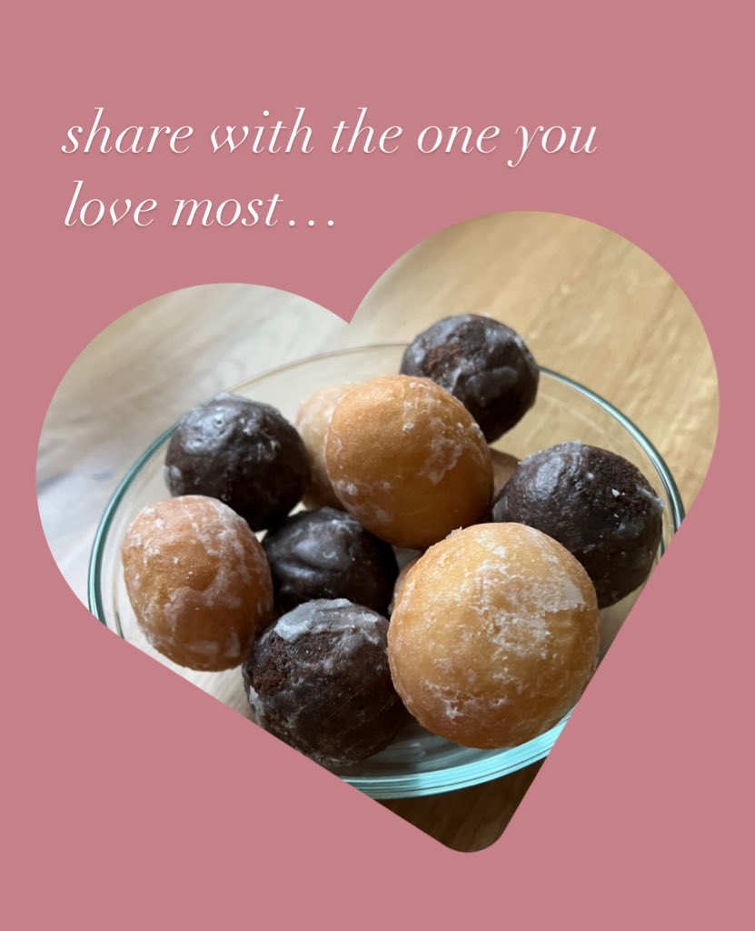 HalleyZacharias's tweet photo. Calling all Lovebirds!!! Need some last minute Valentine’s day plans?? We’ve got you covered.

Stop by Nutz for Donutz to share 5 Nutterz for $1 with your special someone🤍🤍

Who said being frugal isn’t sexy??

#ABTatUFV #Nutz4Donutz
📷: Halley Zacharias https://t.co/HhQNDRw5BH