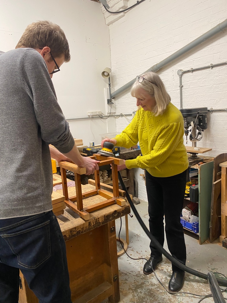 schoolofstuff's tweet image. We had another fantastic Furniture Fix session at the weekend. Lots of interesting projects progressed and happy students. 

The next one is 1st April and there are still a few places. See you there!

theschoolofstuff.co.uk/courses/furnit…