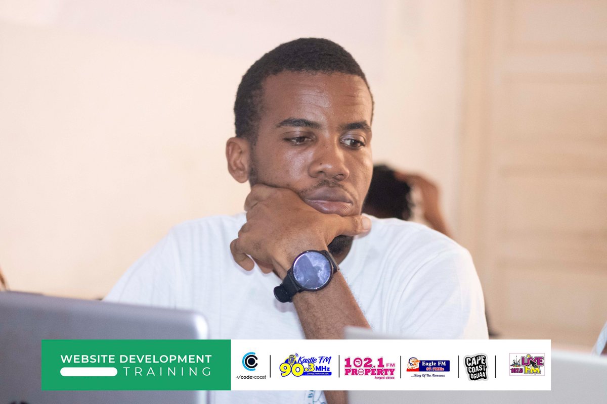coast_code's tweet photo. Continuation. trainees were taken through logo design.
#codecoast
#centraltechub
#centralregion
#capecoast https://t.co/HAqGbicPf0