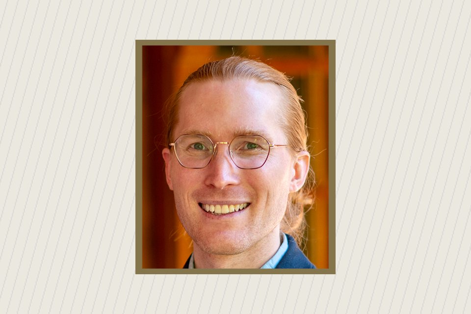 HCDE PhD alumnus Dr. Kai Lukoff is recognized for outstanding research and is awarded the ACM <a href="/sigchi/">ACM SIGCHI</a> Outstanding Dissertation Award. Lukoff's dissertation focused on how people can gain greater control over the time they spend with digital technology. hcde.washington.edu/news/lukoff-si…