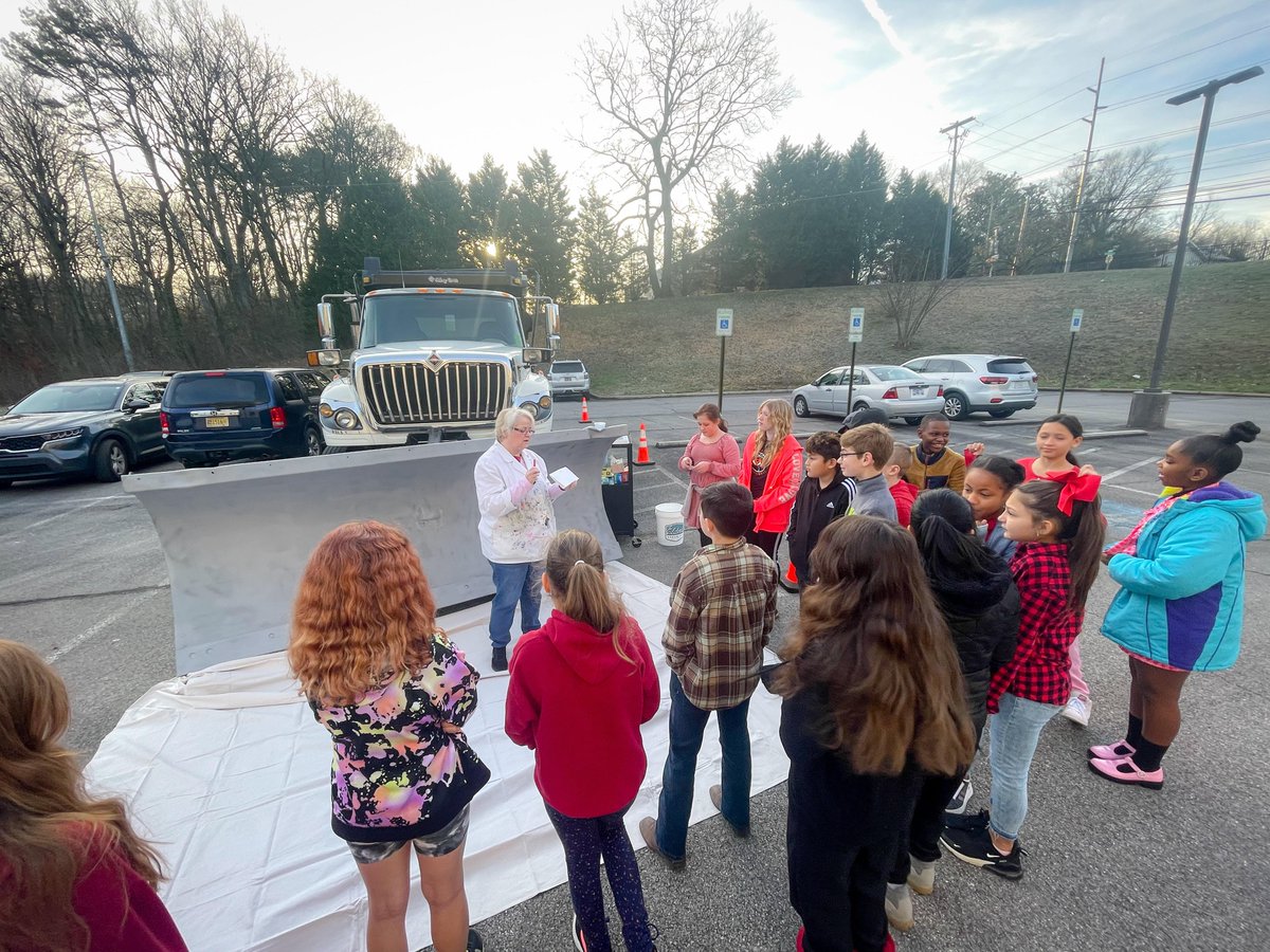 WeAreMayfield's tweet photo. Our students are so excited to be partnering with TDOT in art class for "Paint the Plow".  This is such a honor to be the 2nd school in the state to get to participate in this collaboration!  Stay tuned tomorrow for the finished masterpiece. https://t.co/I4KGtytPyn