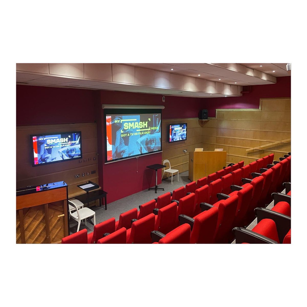 A fantastic SMASH Pitch session with the new generation of talent at the <a href="/RCStweets/">Royal Conservatoire of Scotland</a> #royalconservatoireofscotland #pitch #SMASHPitchProtector #mysmashedia #newvoices #filmandtv