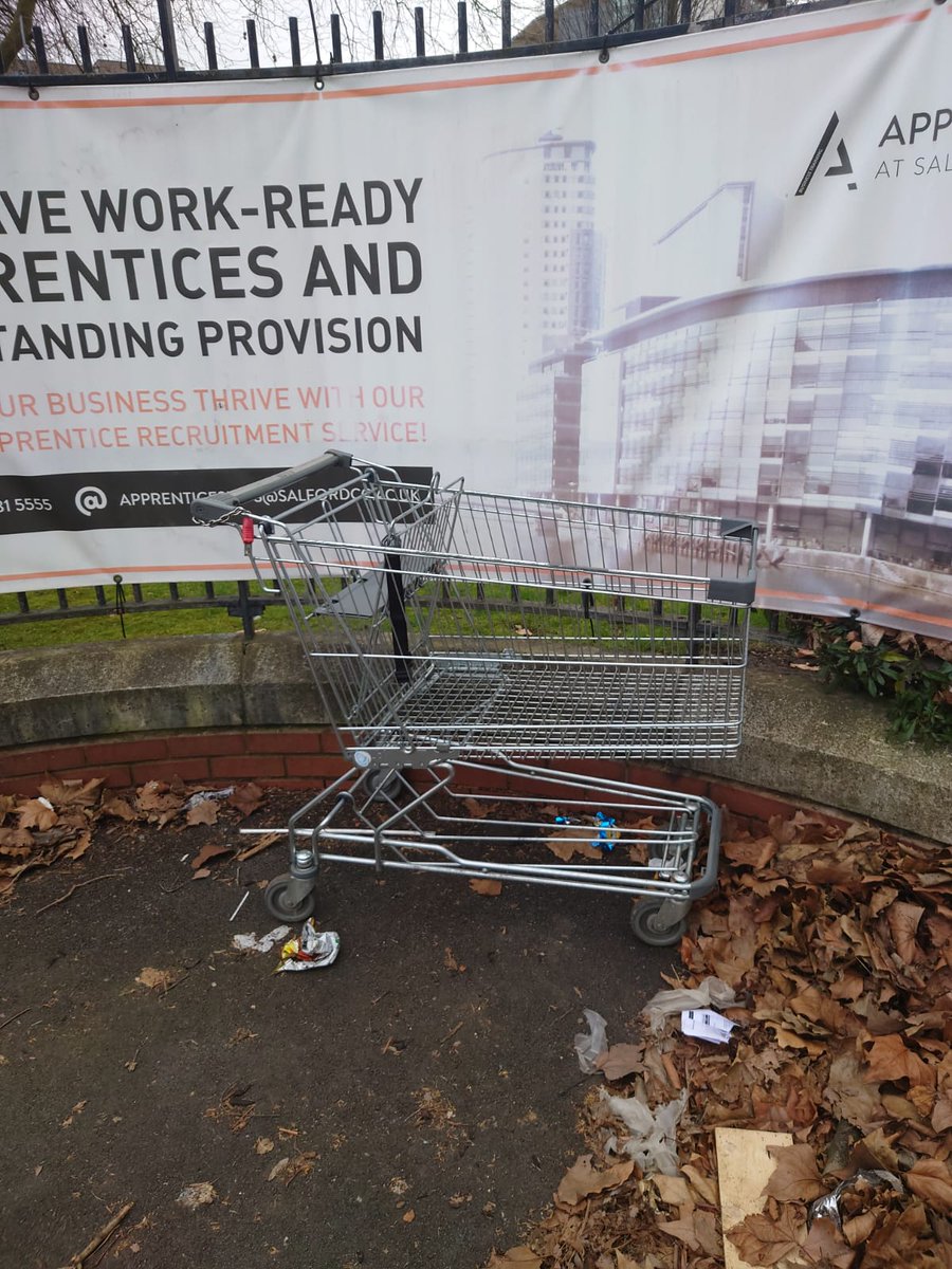 SQCommForum's tweet photo. We've clearly become a holiday destination for supermarket trolleys on the Quays - five have arrived in the last 5 days. We've reported them all. Two are already gone and before and after pics are shown.

We don't hang around! https://t.co/sySnyvi32k