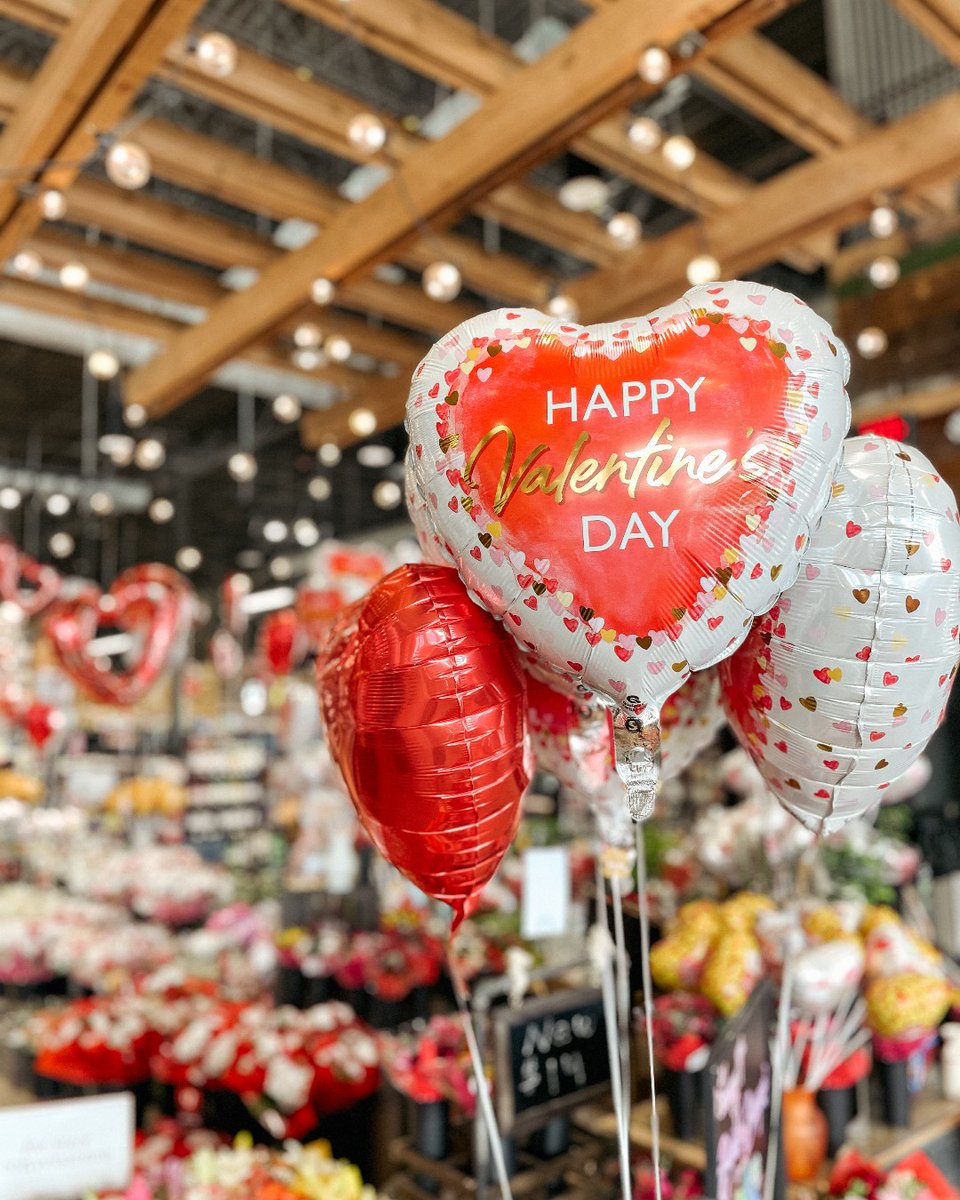 Woodward Corner Market tweet media