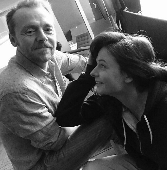 It\s also this absolute legends bday!  happy birthday simon pegg! 