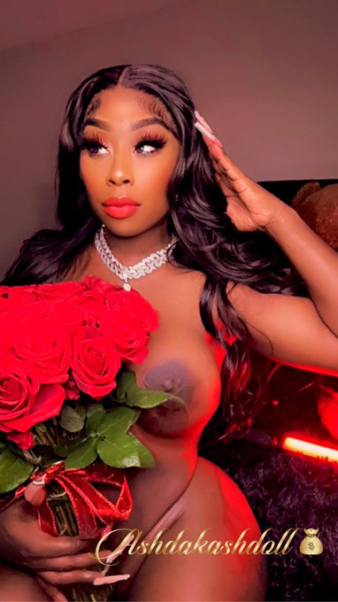 Happy Valentine’s Day ❤️ https://t.co/19BOMNOVh6
