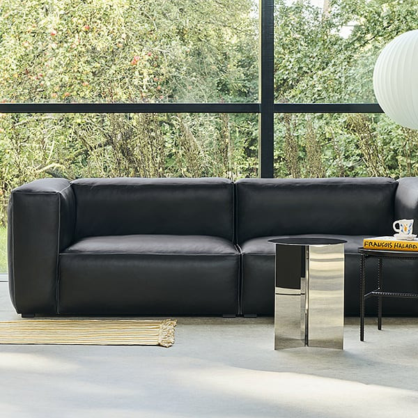 mydecoshop's tweet photo. Remise exceptionnelle, limitée dans le temps ! Cuir aniline, couture apparentes, personnalisation maximum, accoudoirs généreux, assise profonde et très confortable : le sofa modulable MAGS par HAY.
A retrouver ici : https://t.co/GGEn95Qzfm
#mydecoshop #interiordesign#interieur https://t.co/IBBKNXwtQb