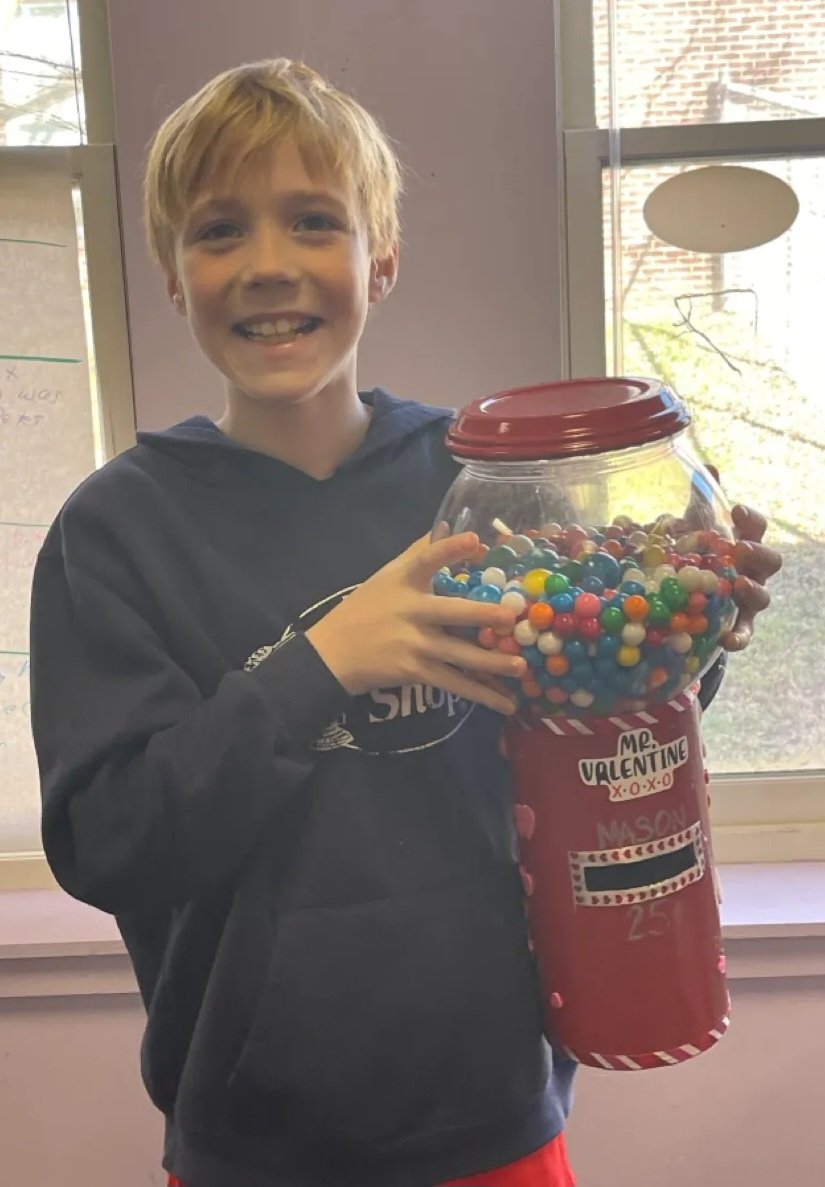 Mr. Valentine and his gumball machine Valentine's box
3rd grade is FUN <a href="/baucomes/">Baucom Elementary School</a>