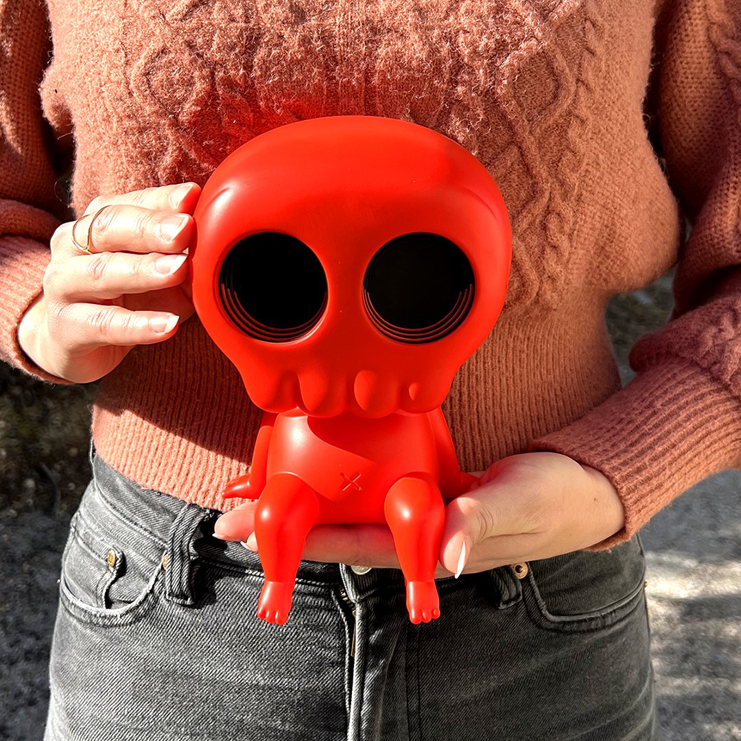 MONDO (@mondonews) on Twitter photo ON SALE NOW: <a href="/sirmitchell/">Mike Mitchell</a>'s SKULLY in an exclusive red colorway just in time for Valentine's Day! 💀
Head to The Drop now: mondoshop.com/collections/th… ON SALE NOW: <a href="/sirmitchell/">Mike Mitchell</a>'s SKULLY in an exclusive red colorway just in time for Valentine's Day! 💀
Head to The Drop now: mondoshop.com/collections/th…