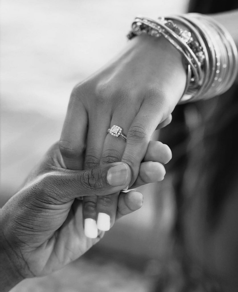 eymesantos's tweet photo. Happy Valentine’s Day to the most kind, loving and beautiful soul I am honored to call my fiancé. Love is real and you have shown me that good men exist.  @MrDeLaMont proposal is the ultimate gift. So honored and grateful to god for you. 

#RealLove 
#BlackLove 
#ValentinesDay https://t.co/u2a7qcXH2P