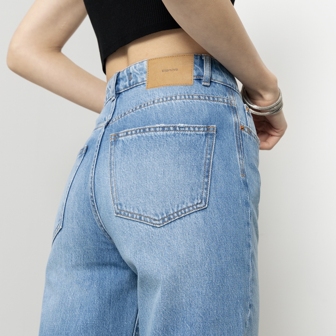 vilanova_acc's tweet photo. Lovely denim details 💙
#vilanovawoman
https://t.co/up2CEtVqPn https://t.co/fXrglUvW8X