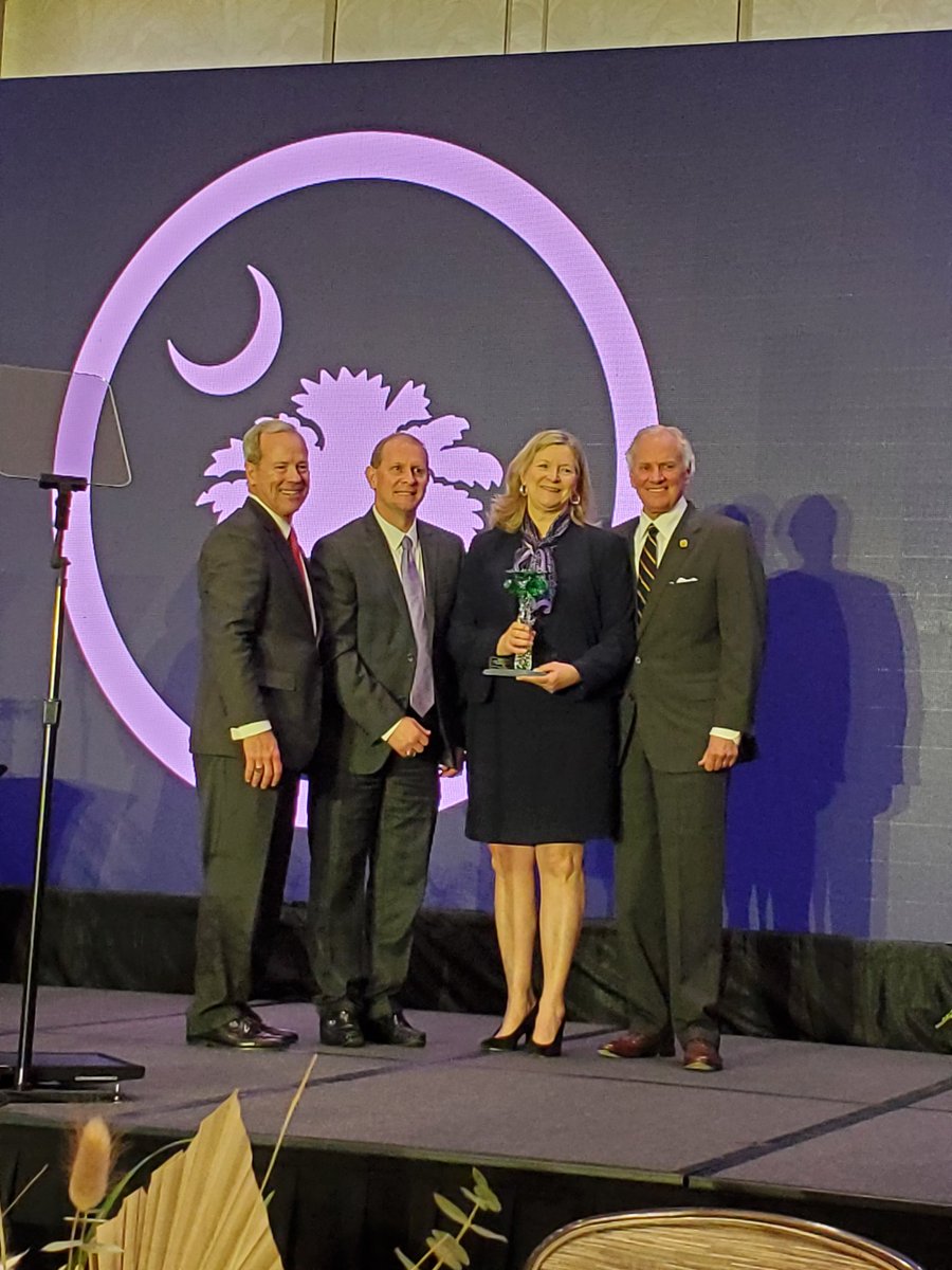 MarkSexton5's tweet image. City of Rock Hill and PRT wins the state Bundy Award.