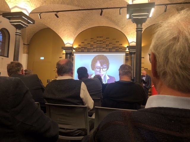 IsabellaMWeber's tweet photo. Yesterday, How China Escaped Shock Therapy won the Keynes Prize @KeynesGesellsc1. The speeches by @adam_tooze and @GustavAHorn moved me to tears. Thank you! https://t.co/GZhA14qQJ6