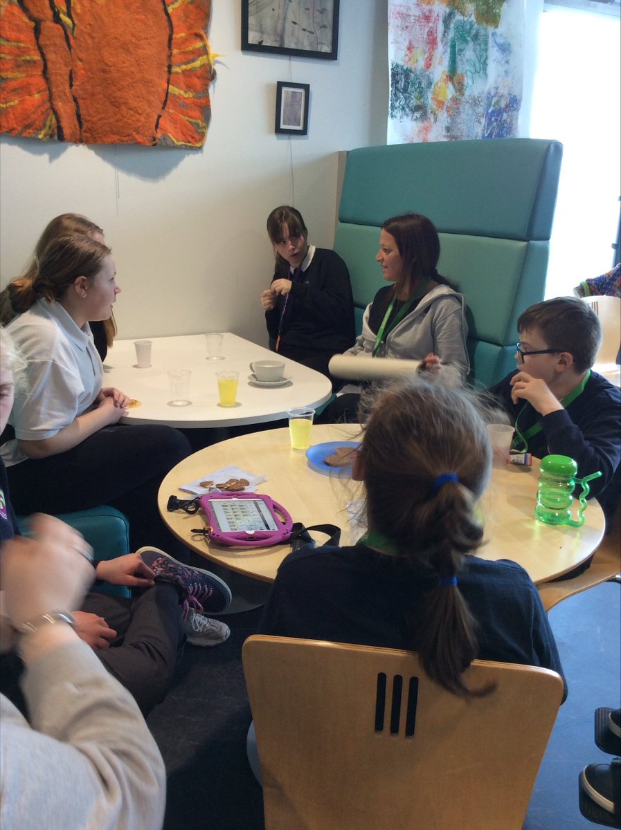 Ysgol Y Gogarth school council 2024/2025 (@cgogarth) on Twitter photo Hyfryd oedd dal i fyny gyda’n Cyngor Ysgol am y tro cyntaf yr hanner tymor yma. Fe wnaethon ni i gyd fwynhau dod at ein gilydd a rhannu atgofion melys am Mr Morgan <a href="/ysgolygogarth/">ysgol y gogarth</a> <a href="/gog_FaCE/">Angharad Williams</a> Hyfryd oedd dal i fyny gyda’n Cyngor Ysgol am y tro cyntaf yr hanner tymor yma. Fe wnaethon ni i gyd fwynhau dod at ein gilydd a rhannu atgofion melys am Mr Morgan <a href="/ysgolygogarth/">ysgol y gogarth</a> <a href="/gog_FaCE/">Angharad Williams</a>