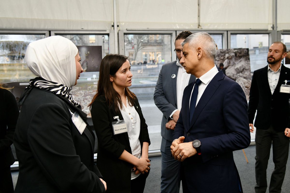 Today, we - the Syrian community - welcomed His Majesty King Charles III to #SyriaHouse in Trafalgar Square. Our new space is open to all who wish to grieve and pay their respects to victims of the earthquake. Stand with the Syrian people.

Open: Weds 15-Fri 17 Feb, 12-8pm
