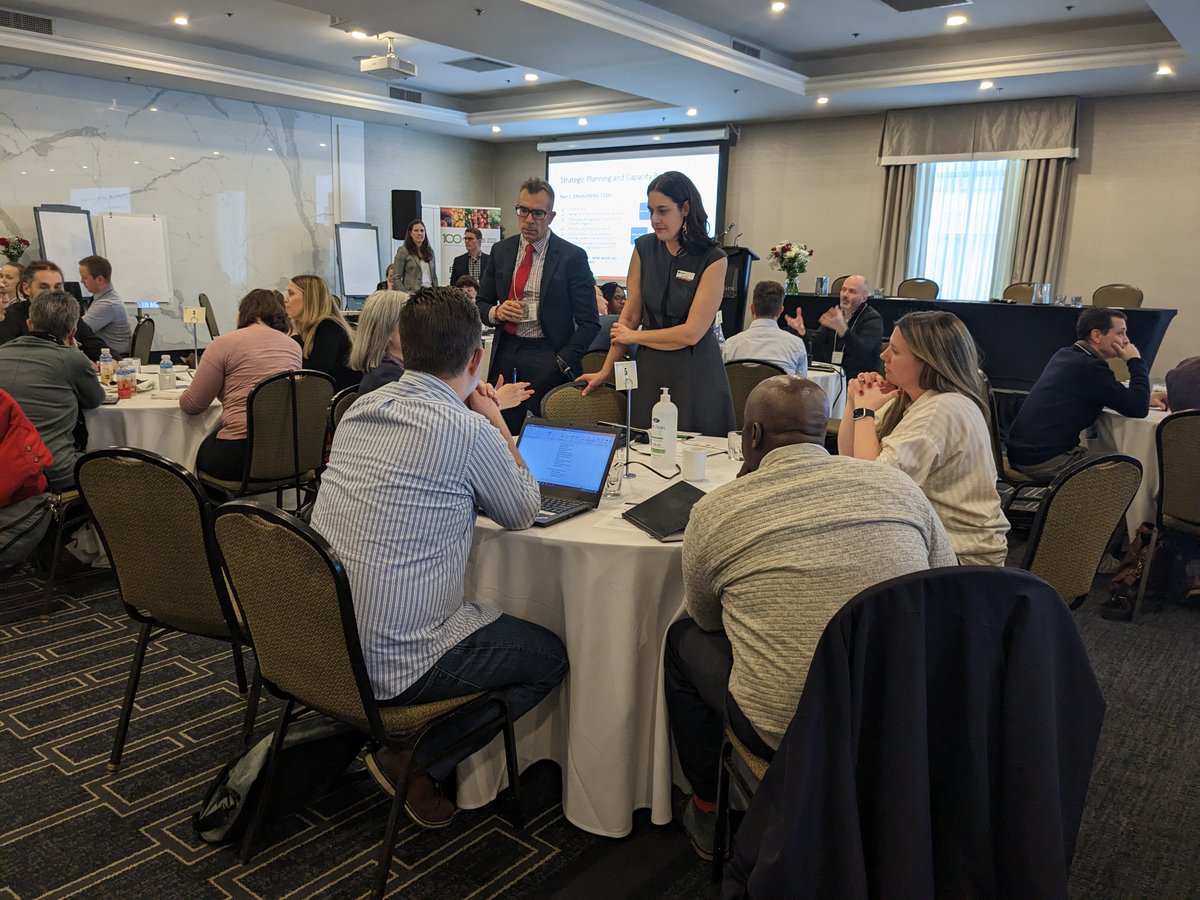 FVGC_PFLC's tweet photo. Our #CGENSummit participants are brainstorming what the Canadian Network for Greenhouse Excellence will look like. Learn more about CGEN here https://t.co/Z26nxskR5H. Add your ideas for what the CGEN vision should include in the comments! #Cdnag #greenhouseveg https://t.co/Hv1xsvz5G5