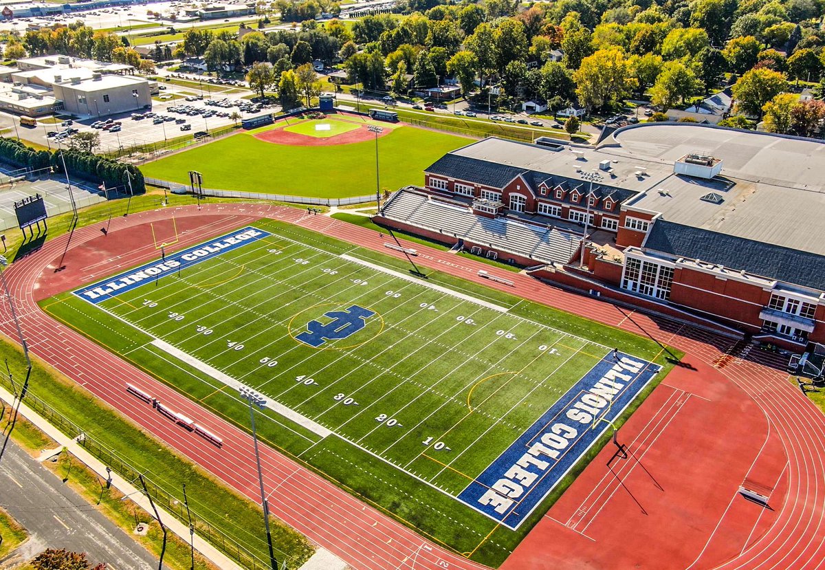 I’m extremely blessed to announce I’ve accepted the Offensive Coordinator position at Illinois College!

I’m thankful for the relationships I built and things I learned during my time at WVSU.

I couldn’t be more excited to come back home to the Hilltop! #FOE #GodIsGood