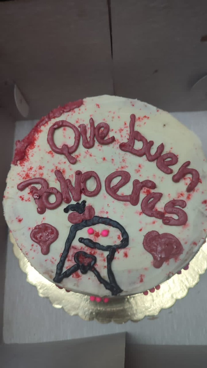 Noderlin's tweet image. El regalo que todos queremos en San Valentín... 
(No es mío, pero es una foto real..  damn it)