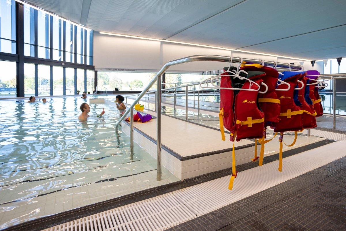 Family Day is just around the corner, and we have some fun activities for you and your loved ones to take part in on Monday, February 20! 

Find the full line-up of activities at london.ca/FamilyDay

#LdnOnt l #FamilyDay l #Free