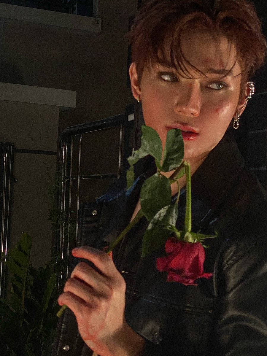 nathadejpiti's tweet photo. 🥀 https://t.co/P6EfFYc1Xo