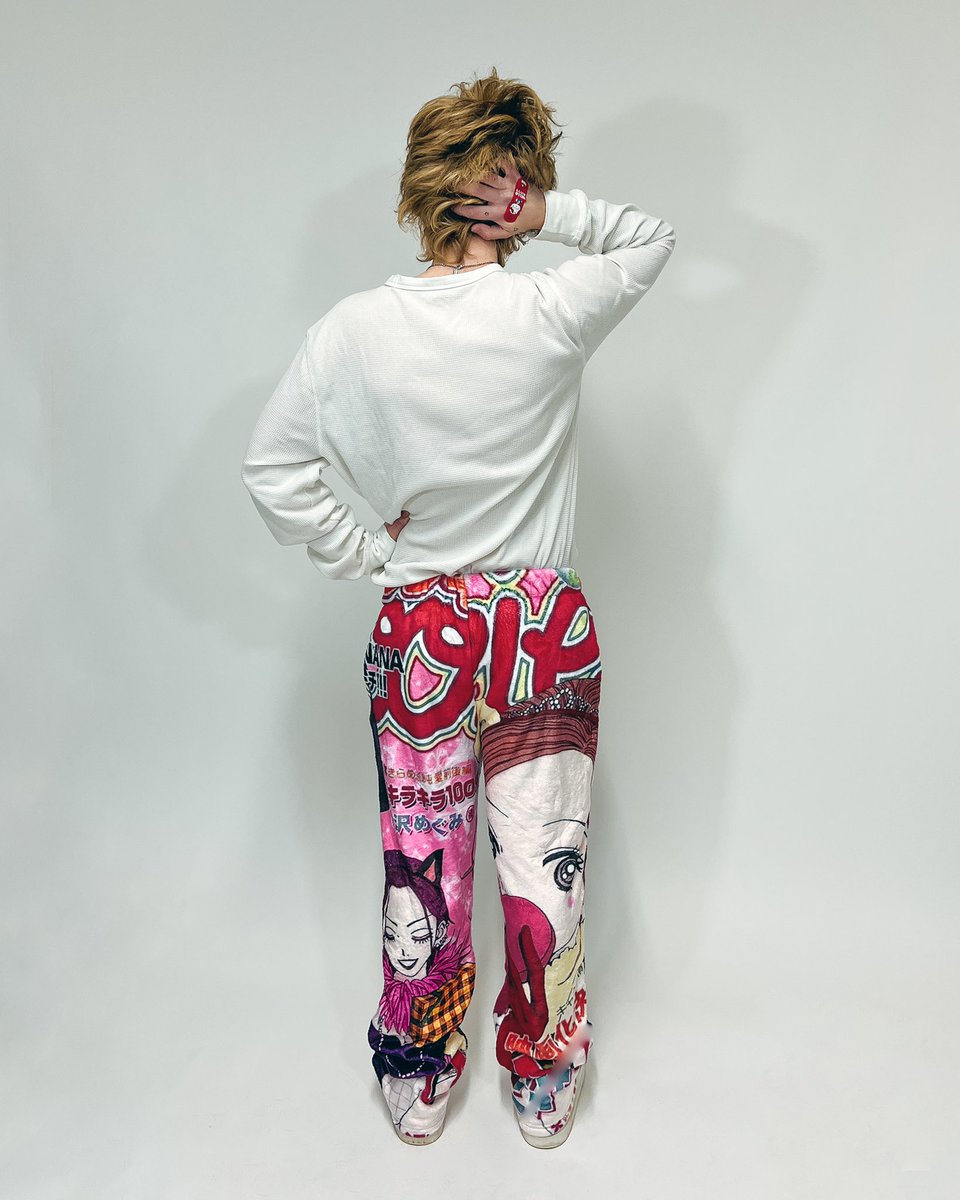 death56sentence's tweet photo. “NANA” cozy pants.
@hourlynana1 @YazawaDisciple @NANAsect https://t.co/RWjqdVrF8m