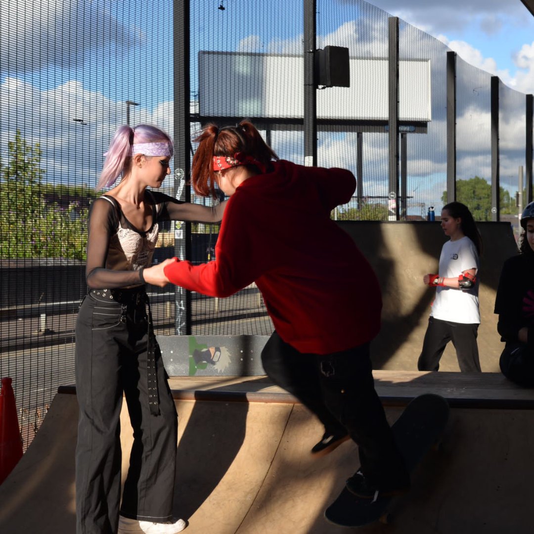 thegoodpush's tweet photo. CALLING ALL ROLL MODELS!

@skateistan and @women_win are looking for women and non-binary people with a passion for skateboarding and a powerful idea to get more girls and gender-diverse youth on boards across Europe. For seed funding &amp; more - apply now!

https://t.co/2R9uxkHKUI https://t.co/WyIfN8pvF2