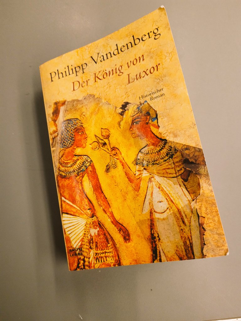 tartannoir's tweet image. Dieser historische Roman über das Leben von #HowardCarter, dem Entdecker des Grabes von #Tutanchamun ist so gut geschrieben. Leseempfehlung!