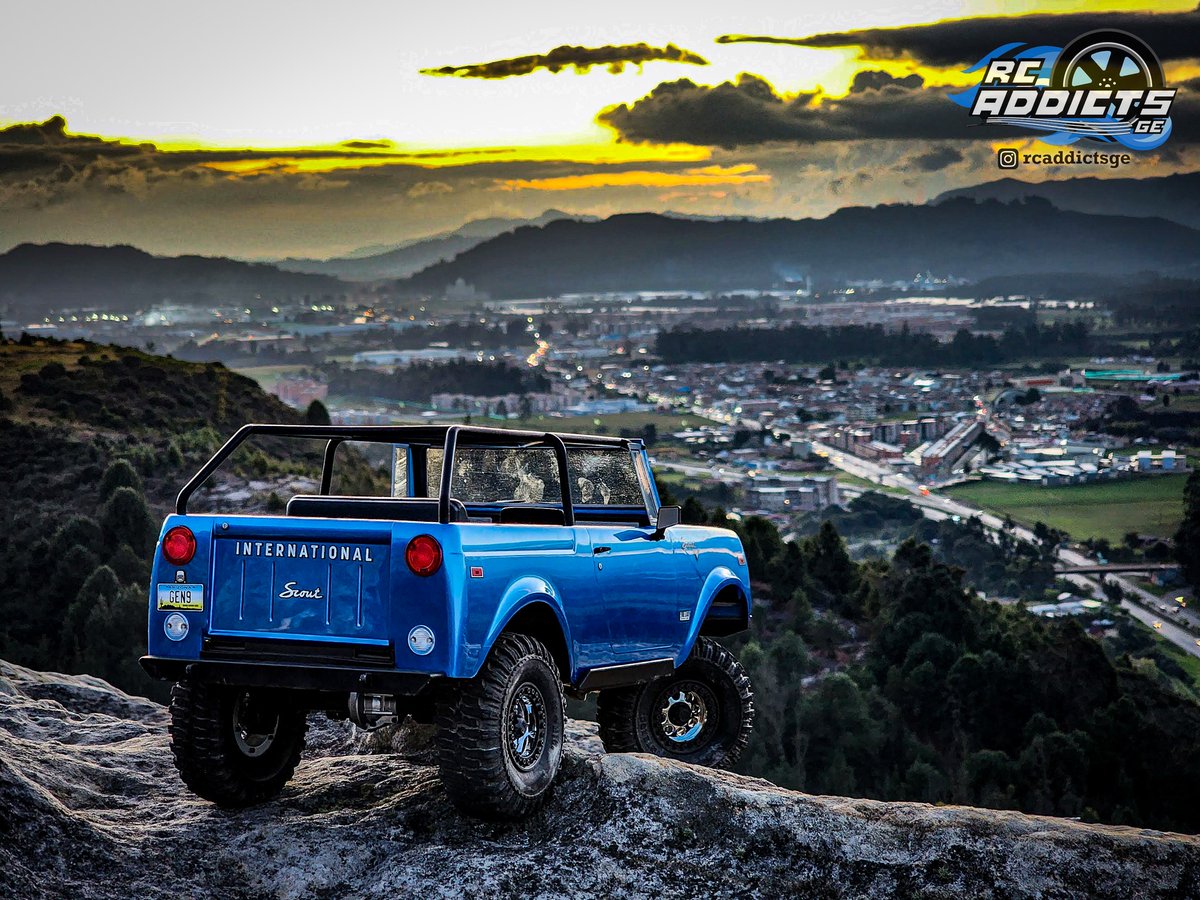 RedcatRacing's tweet photo. Taking in the scenery with the Redcat Gen9 Trail Truck.
📸 Credit: Nick Shore of FB / @rcadddictsge on IG
Redcat Gen 9: https://t.co/OumDBQ3AqS
#Gen9 #RCRGen9 #Gen9TrailTruck #Redcat #IHScout #Redcatnation #Gen9Nation #ScaleFunForEveryone https://t.co/xYldsrVu7P