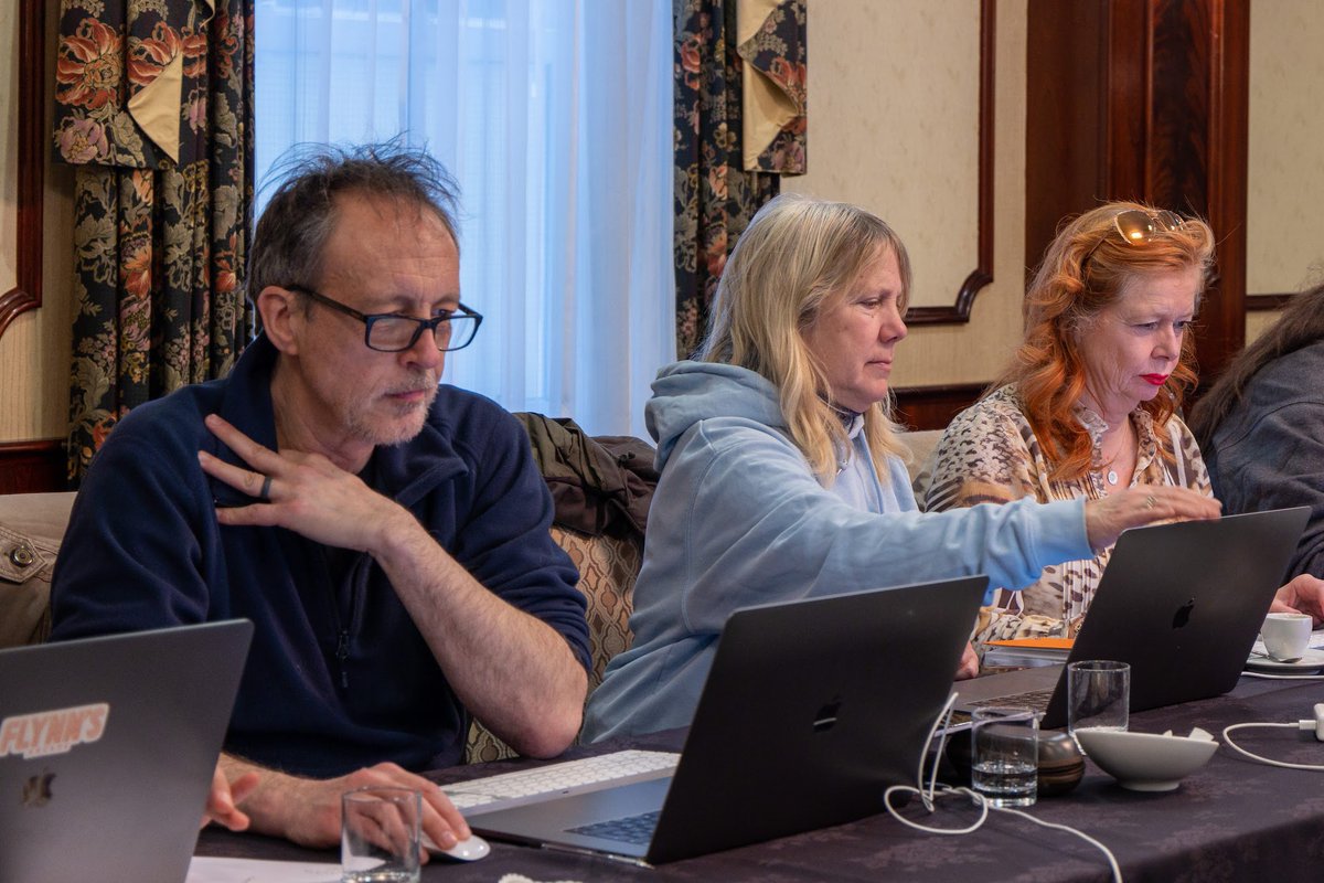 Cheers to the start of an exciting 2023! Velo’s first team offsite of the year was a great chance for us to get together, brainstorm, and plan for the year ahead. Here’s to a successful and productive year!

#Velo #UK #Payments