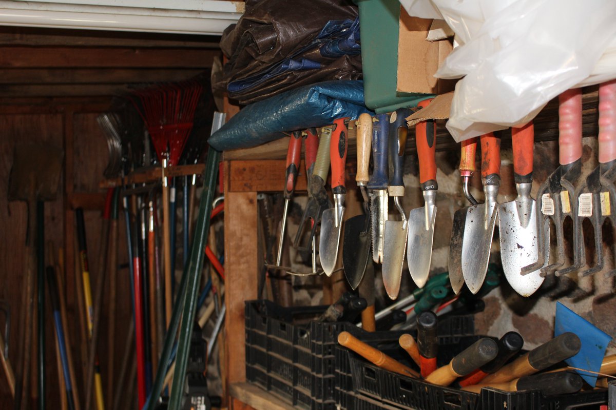 HortForsythNC's tweet photo. Having the right tools and taking care of them will make a huge difference in your gardening life. Learn more about tools for gardening at the Arboretum Adult Education class on Wednesday, May 3. Registration is open now on Eventbrite: https://t.co/q8ctz7kavo https://t.co/L0VNyqA3mq