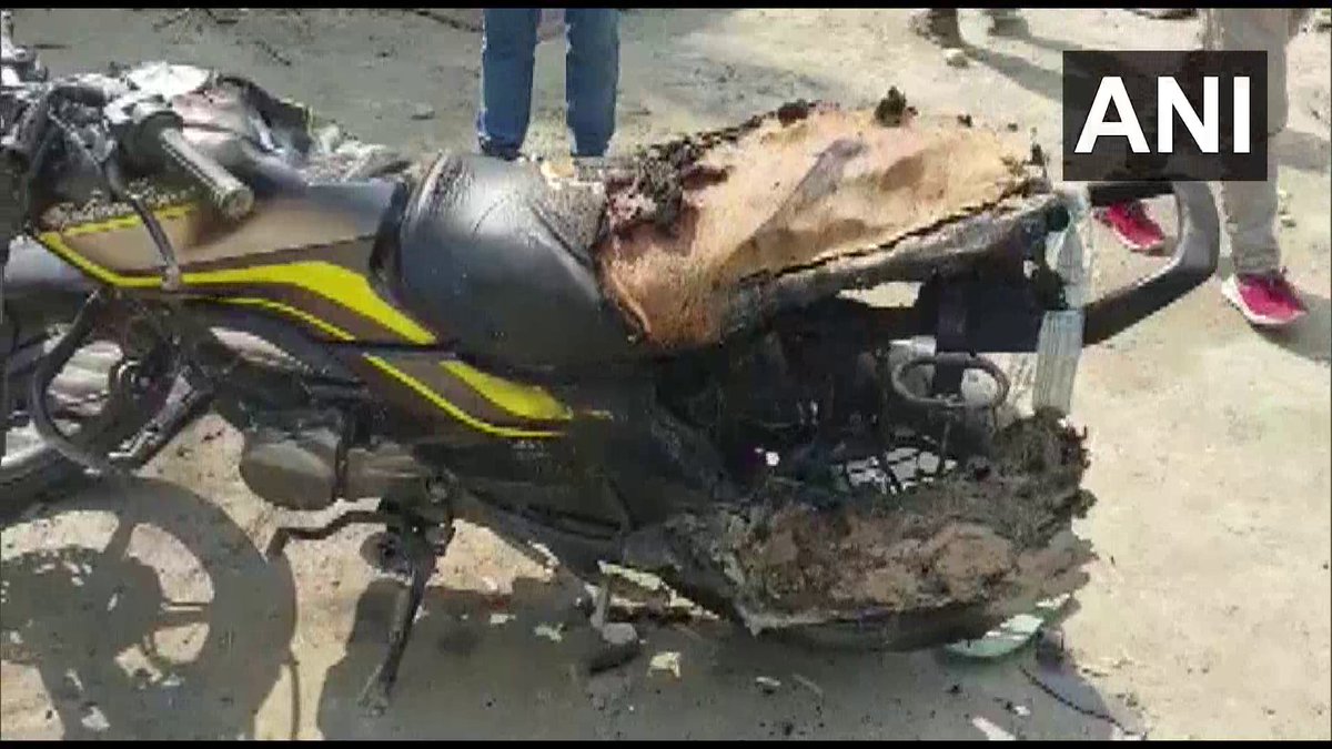 Assam | Three persons including a woman were killed while several others were in… Assam | Three persons including a woman were killed while several others were in…
