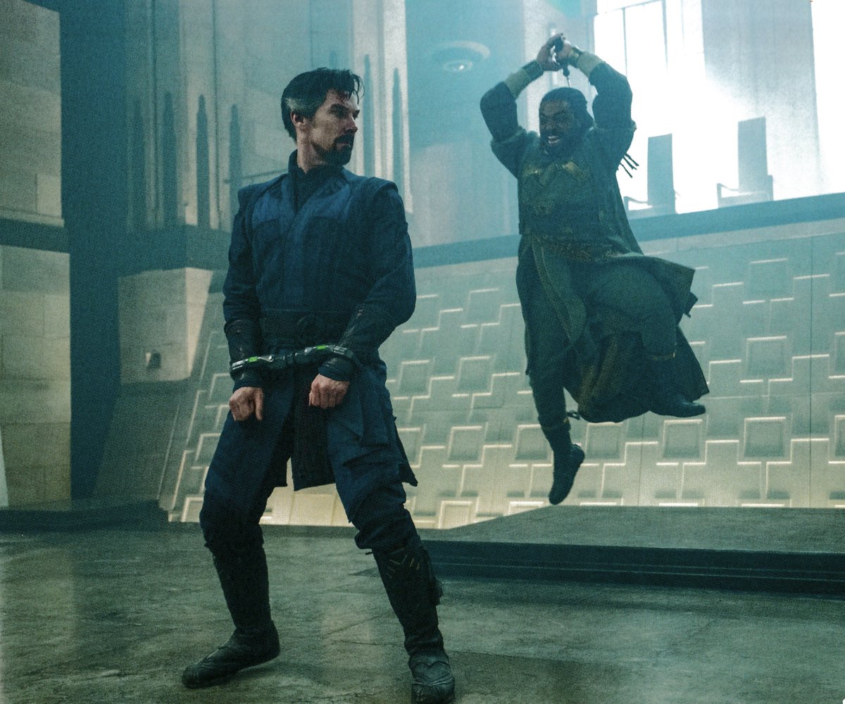 treeleavesblue1's tweet image. Some more photos from the #MultiverseOfMadness book which may or may not be new 
#BenedictCumberbatch 
#DoctorStrange